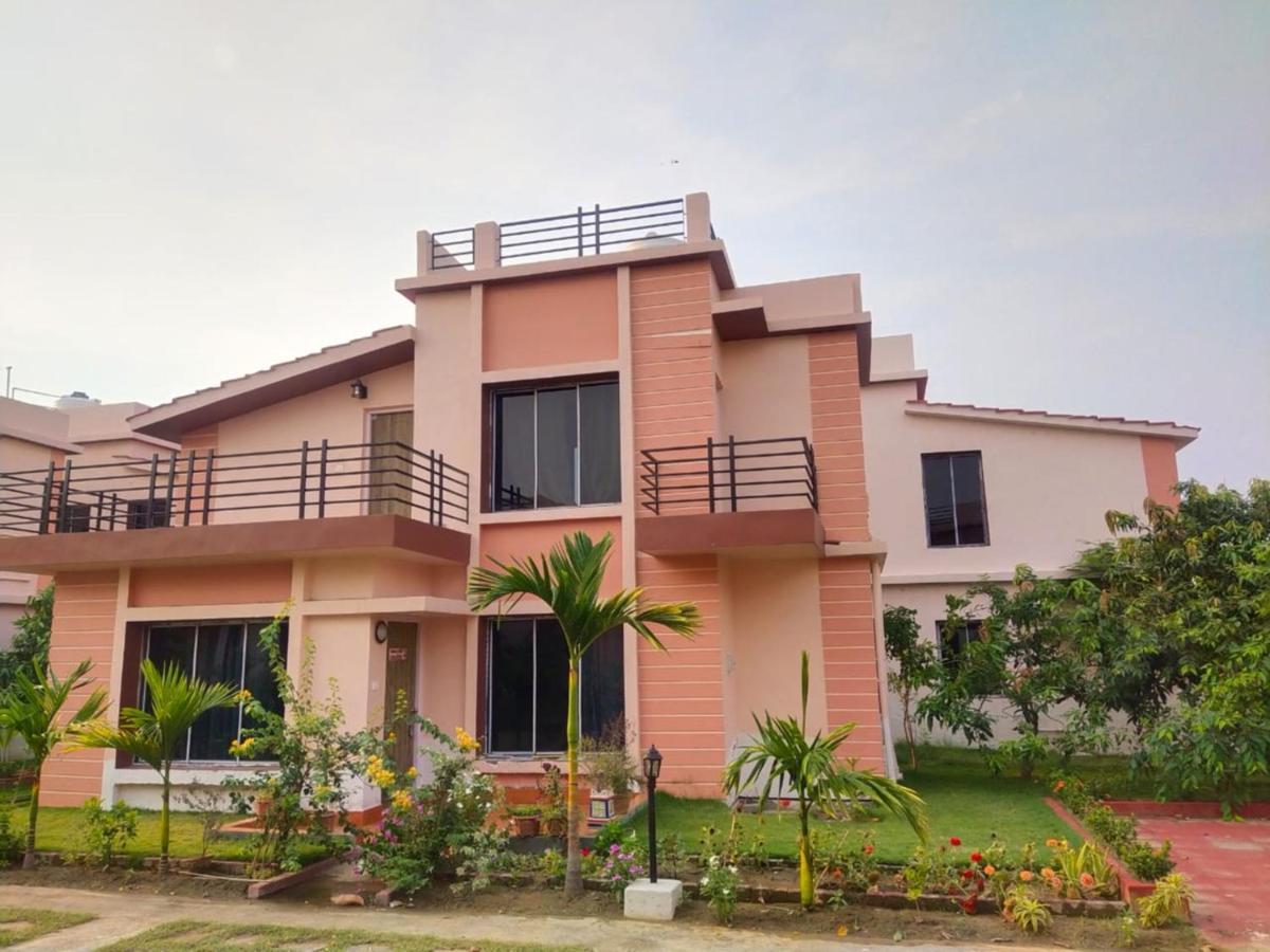 Hotel Charulata Residency Bolpur Esterno foto