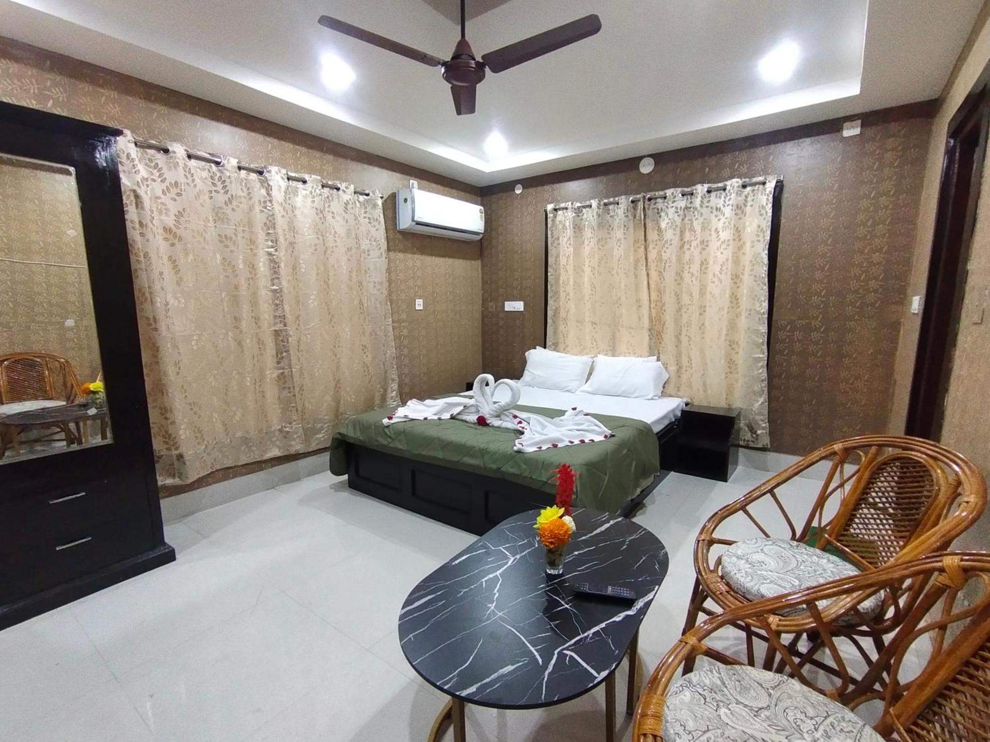 Hotel Charulata Residency Bolpur Esterno foto